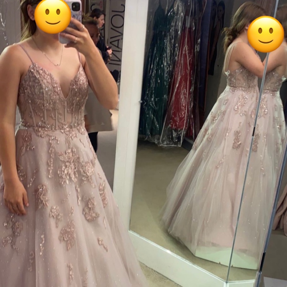 Andrea & Leo Couture Size 6 Prom Dress